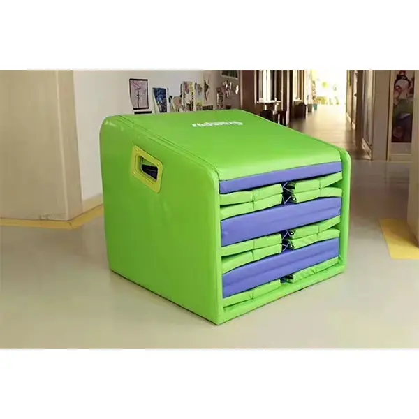 Opvouwbare glijbaan